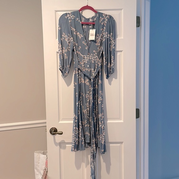 Faithfull The Brand Chloe Midi Dress Garmentory Faithfull The Brand Chloe  Midi Dress Faithfull Chloe
